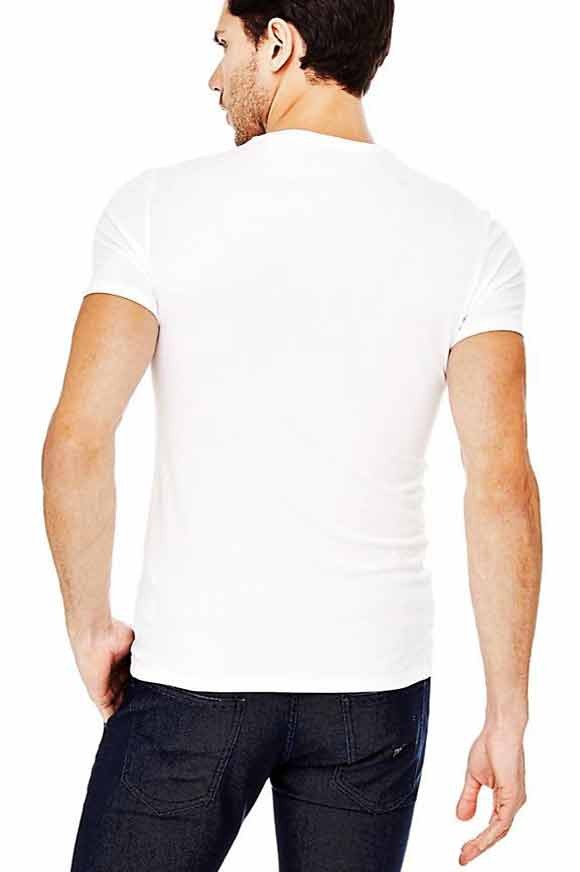 T-Shirt Guess Uomo scritta frontale M81I33J1300